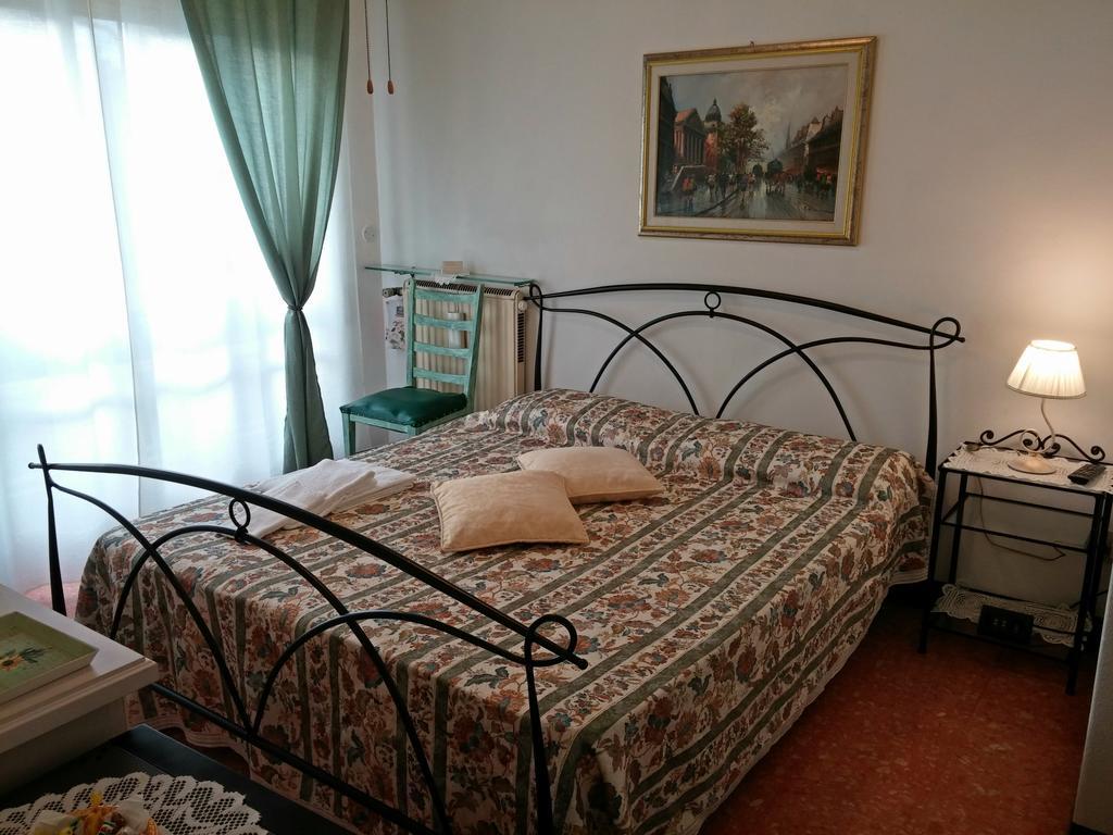Le Midi Versilia Λίντο ντι Καμαϊόρε Εξωτερικό φωτογραφία